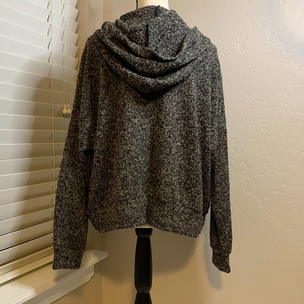 Gilli Heather Charcoal Full-Zip Hoodie Sweater - Black / Tan - Picture 3 of 9